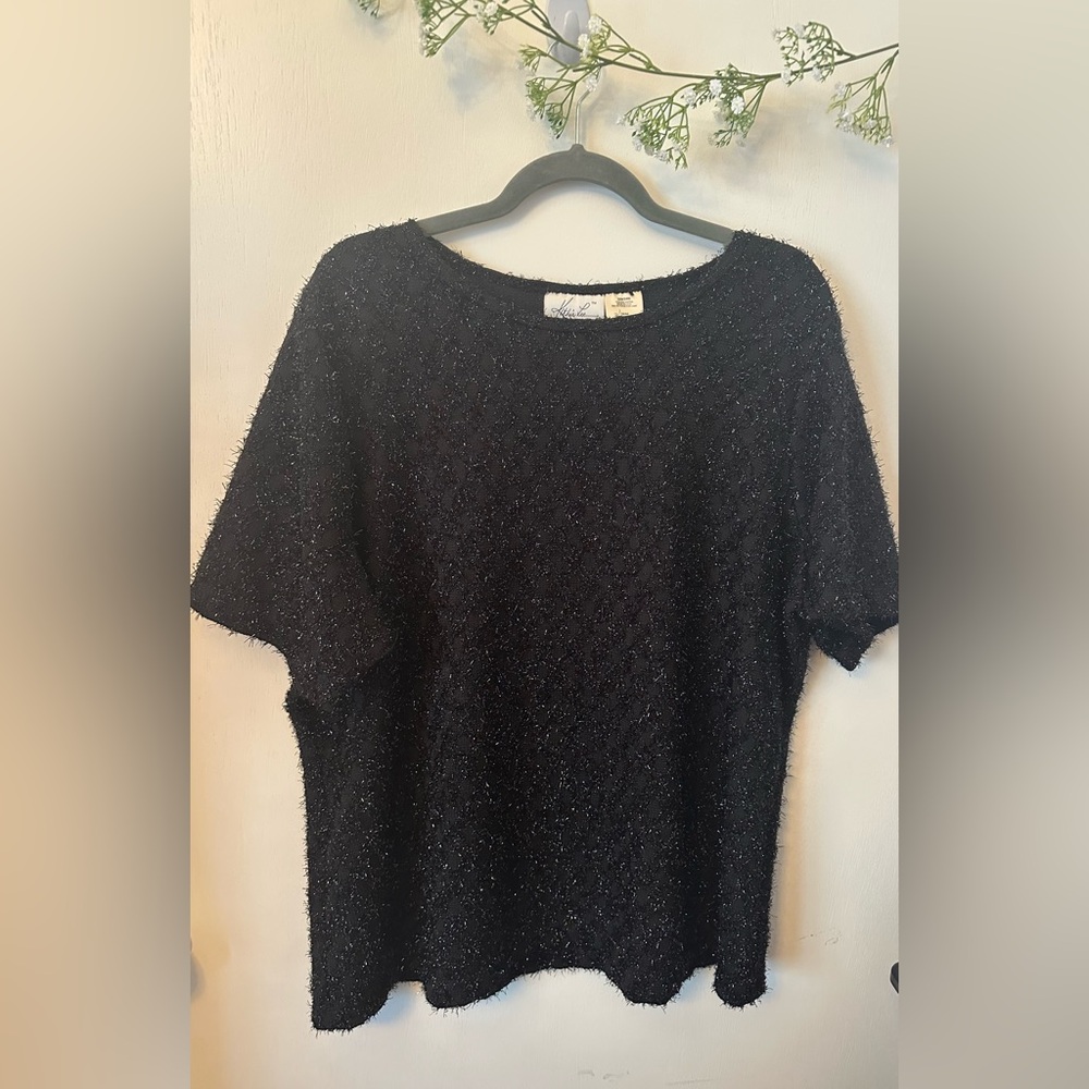 (A46)Kathie Lee | Black Eyelash Metallic Top